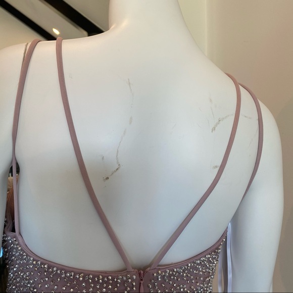 XSCAPE LADIES JEWELED FLOOR LENGTH GOWN SIZE 10 - Picture 5 of 10